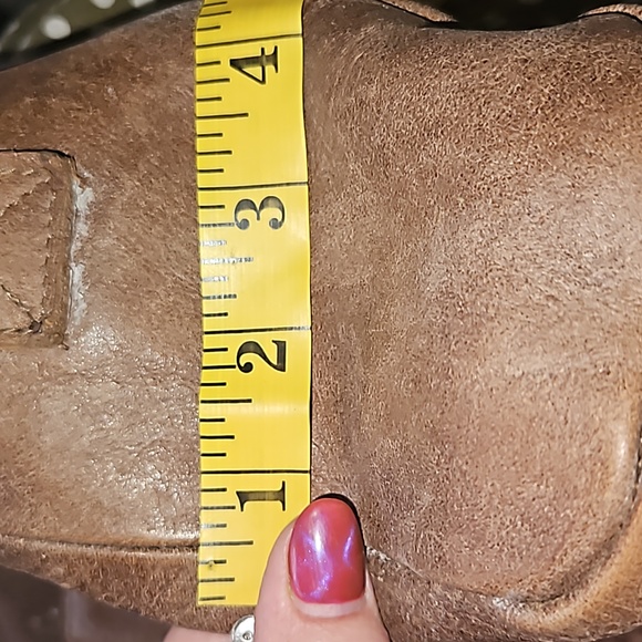 Crossbody Leather Bag - Picture 14 of 16